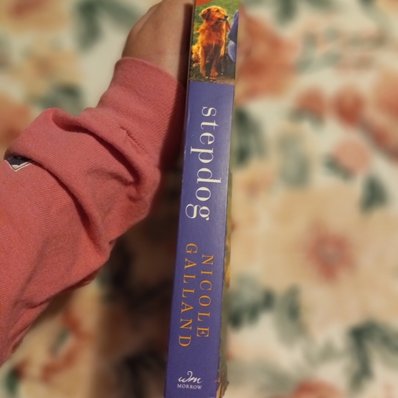 Book - Picture 2 of 4